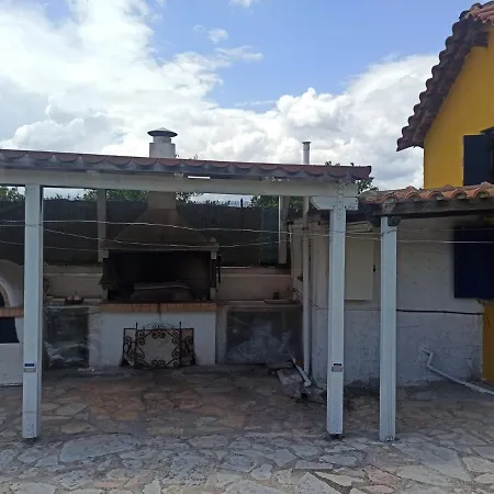 Floras House Апартаменты Нафплион