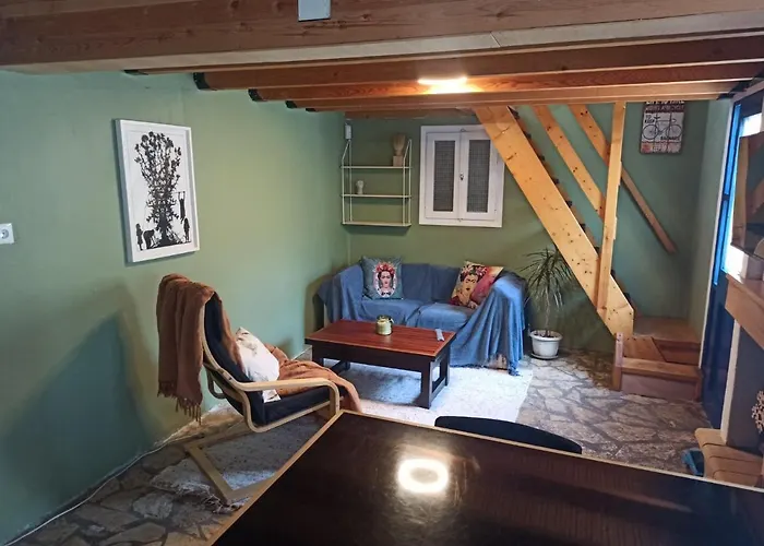 Apartment Floras House