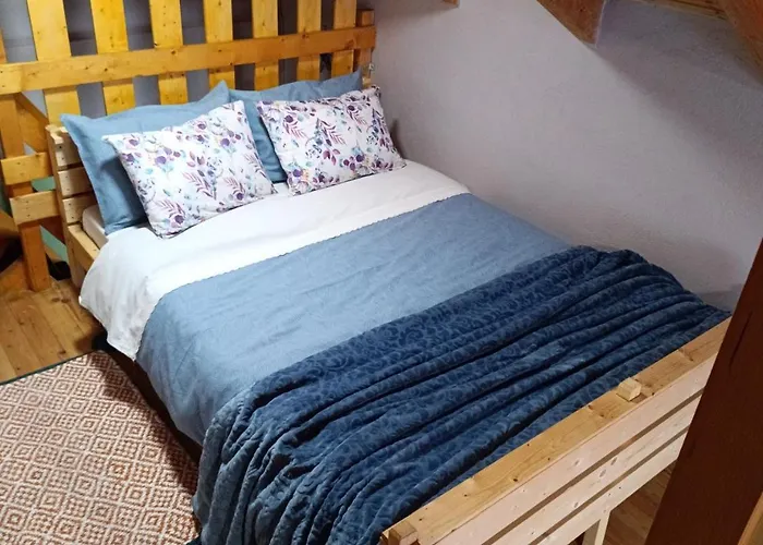 Apartment Floras House *